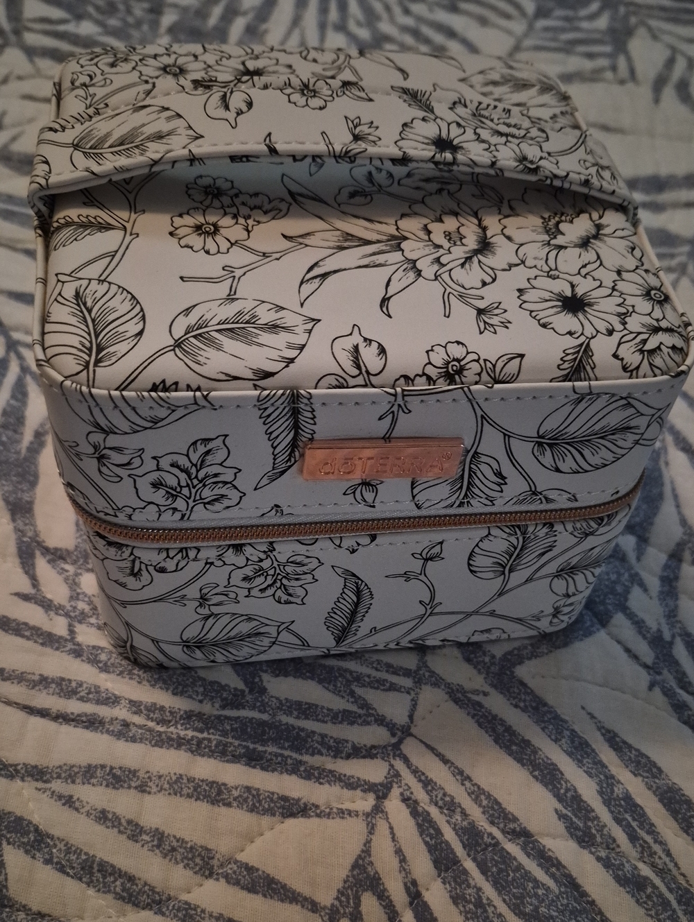 doTERRA Essential Oil Storage Case